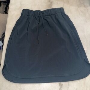 Lululemon Women's On The Fly Skirt Color Gravity Size 6 Breathable